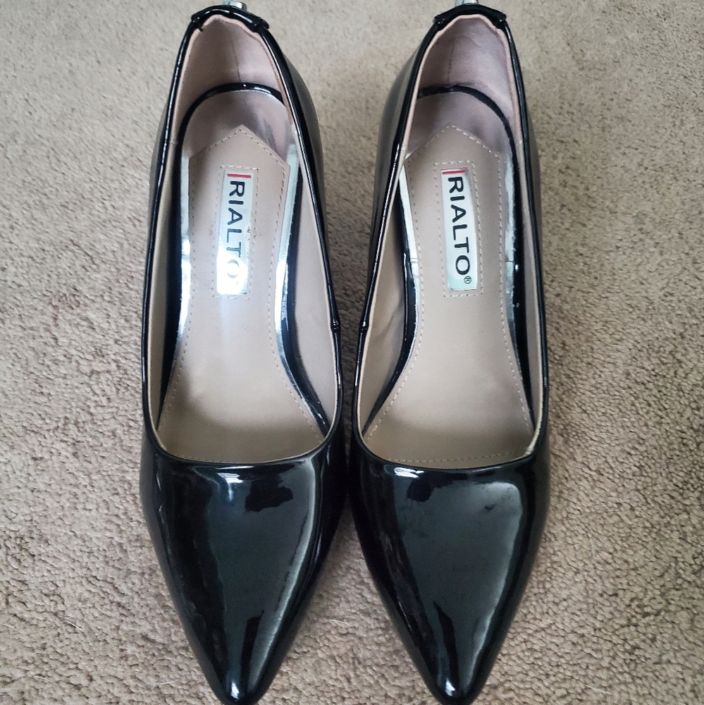 Women's Shoes
